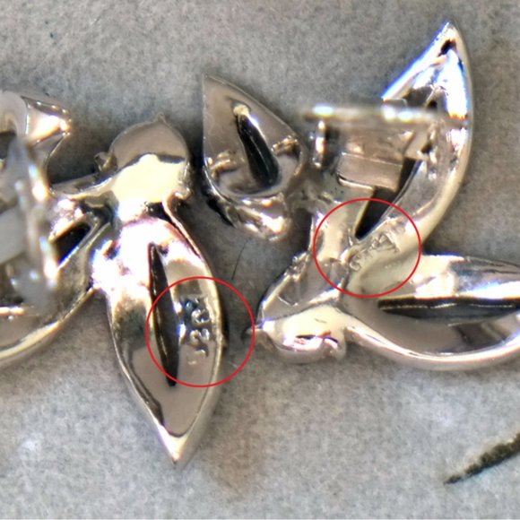 BOUCHER diamante and red rhinestone necklace and earrings - Picture 6 of 8